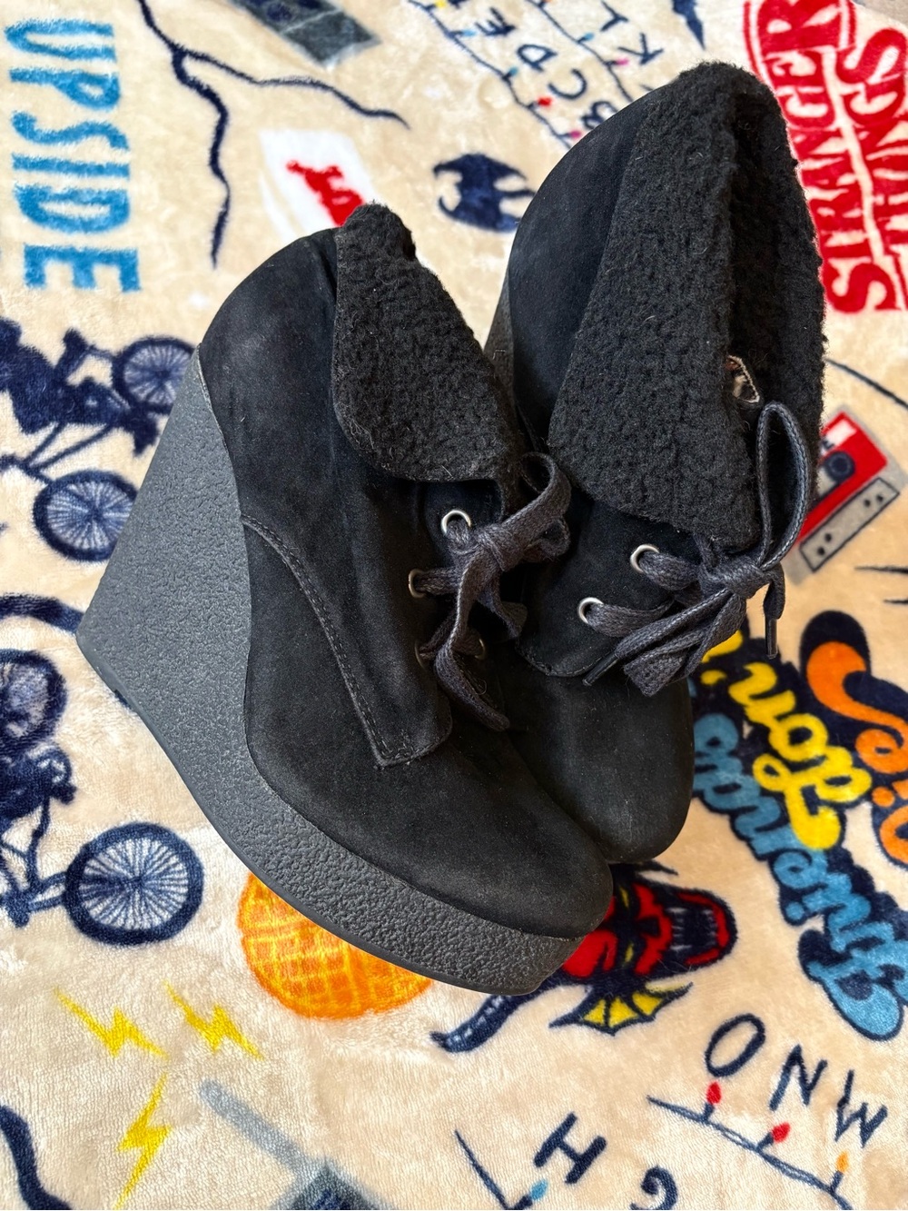 ♣️Black Furry Dollhouse Wedges, Size 7.5